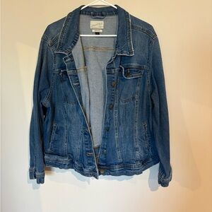Universal Thread Medium Wash Denim Jacket